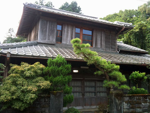 20110801 - 東京のITベンチャー「Sansan株式会社」が徳島のパワースポットにオフィス開設