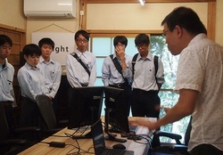 P8206225 thumb 250xauto 4981 - 徳島県中高生Rubyプログラミング合宿に、エンジニアの宍倉がメンターとして参加しました。